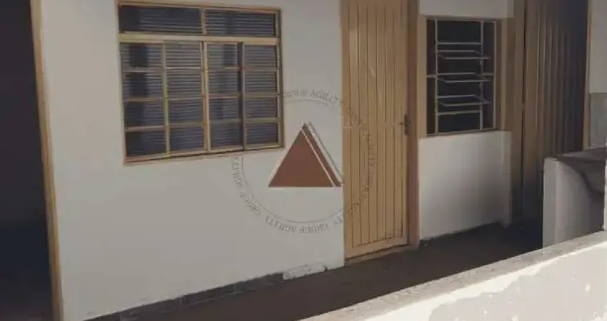 Casa à venda com, 3 dormitórios, 2 banheiros, 2 vagas, edicula separada no fundo, no bairro jardim