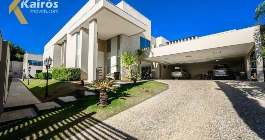 Duas casas no mesmo lote, 8 suítes, 1.538m², terreno ponta seca com 4.800m².