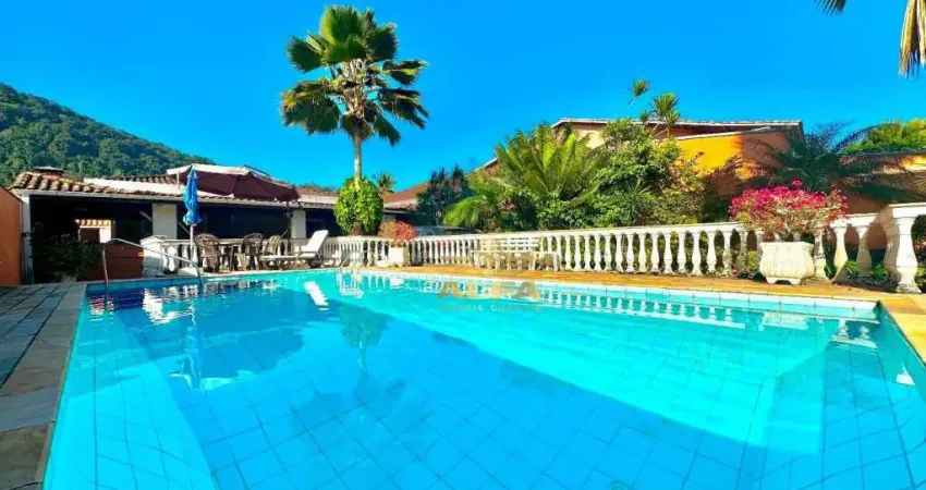 Casa com 4 quartos à venda na Avenida Humberto Pietro Peres, 65, Jardim Guaiuba, Guarujá