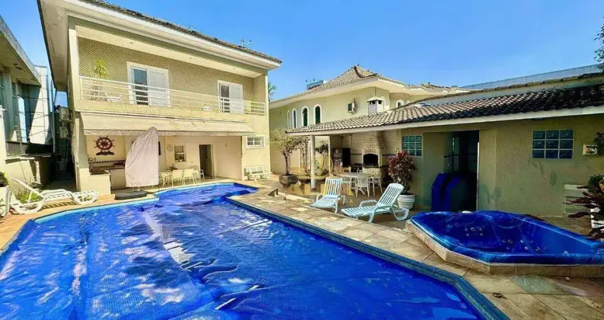 Casa à Venda na Enseada no Guarujá | Alfa Imóveis Guarujá
