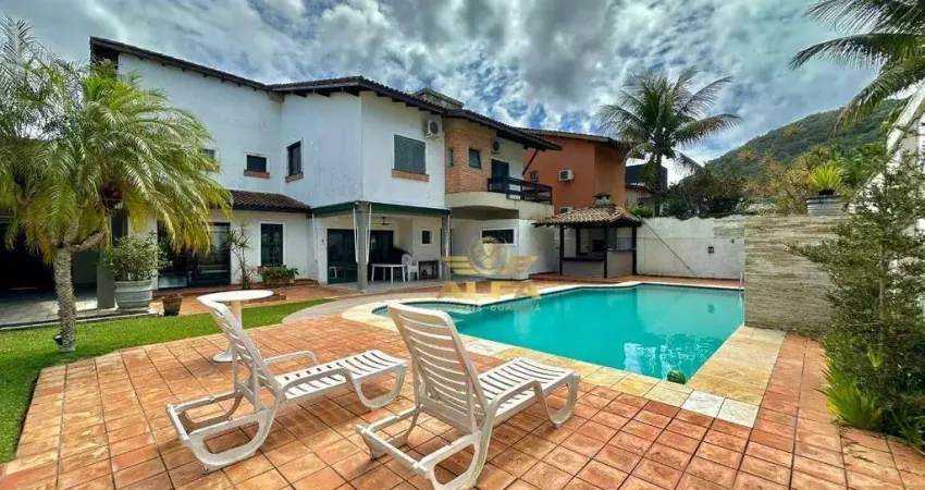 Casa com 4 dormitórios à venda, 400 m² por R$ 1.650.000,00 - Balneário Praia do Pernambuco - Guarujá/SP