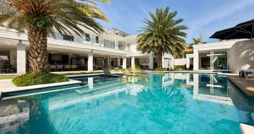 Casa à Venda no Acapulco em Guarujá | Alfa Imóveis Guarujá
