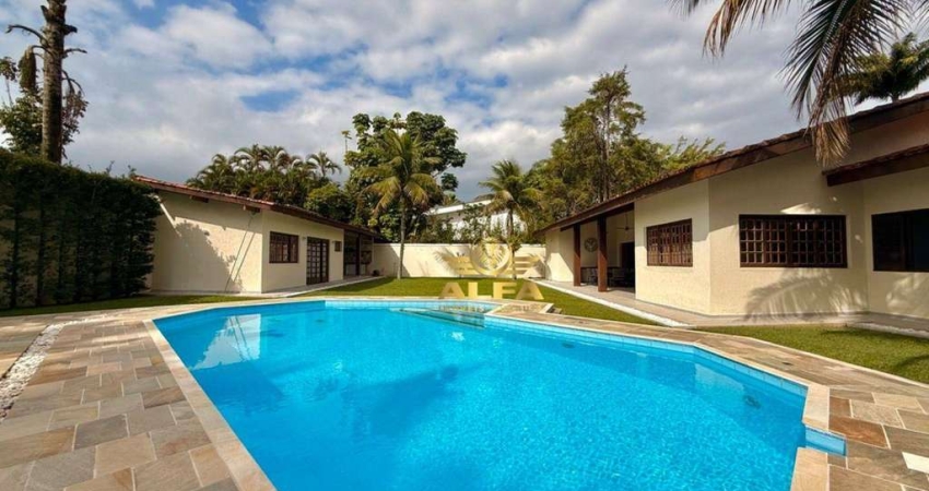 Casa à Venda no Acapulco em Guarujá | Alfa Imóveis Guarujá