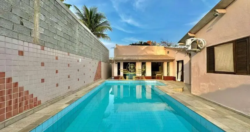 Casa  à venda na praia da Enseada | Alfa imóveis Guarujá