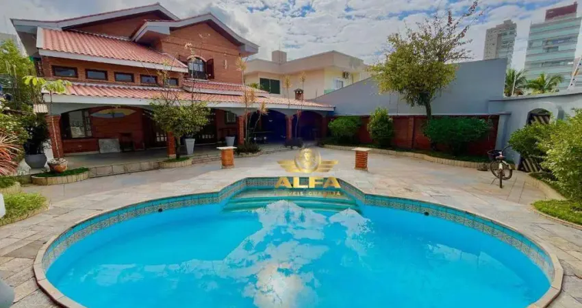 Casa à Venda na Enseada no Guarujá | Alfa Imóveis Guarujá