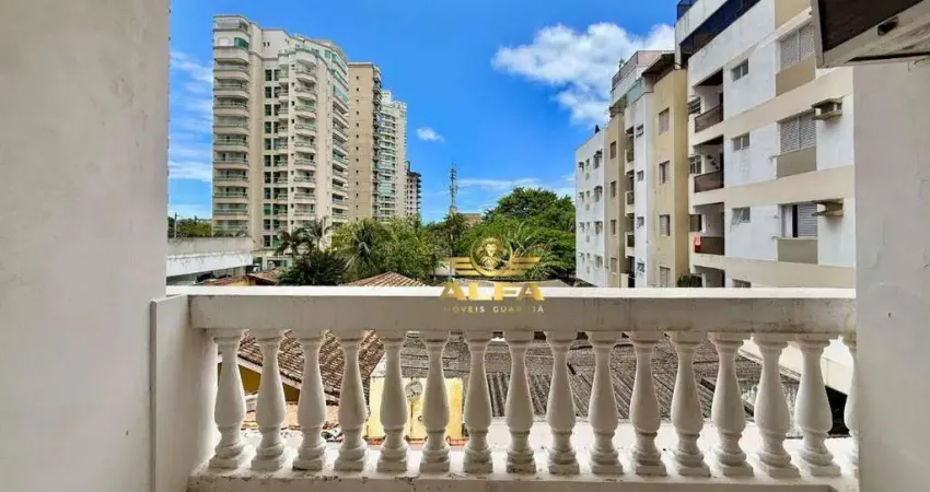 Apartamento Mobiliado com Sacada à Venda na Praia da Enseada – Guarujá
