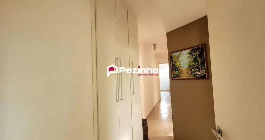 Pensou em  segurança, temos uma linda casa em condomínio fechado 4 quartos, aquecedor,1 suite, sauna, piscina, churrasqueira, garagem para 2 carros
