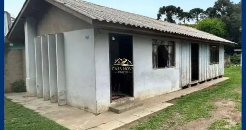 Casa com 2 quartos à venda na Rua João Bertoja, 174, Itaqui de Cima, Campo Largo