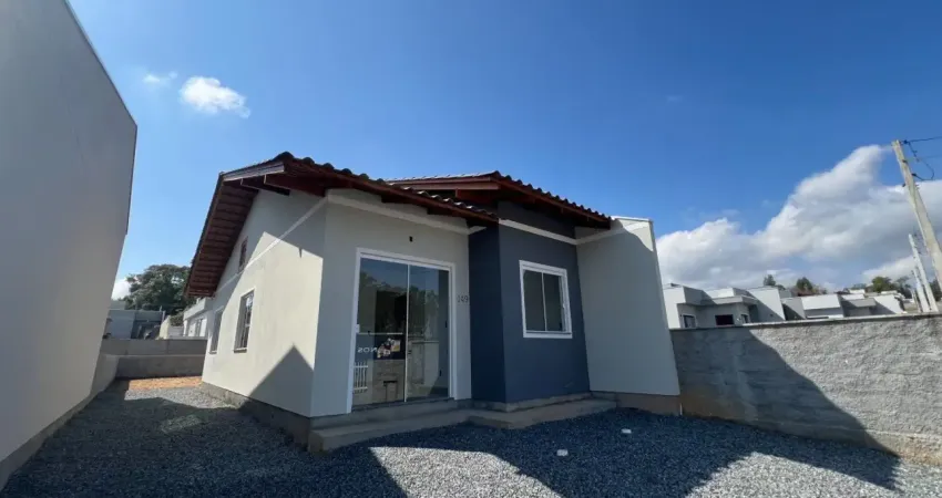 “oportunidade mcmv em indaial — casa de 2 quartos com quintal gigante'