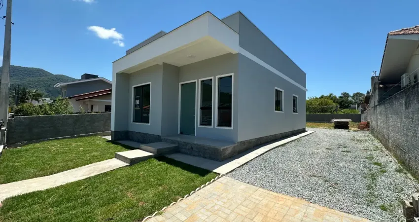 Casa mcmv no warnow com terreno de 360 m² — 3 dormitórios, suíte e uma entrega que eleva o padrão da região