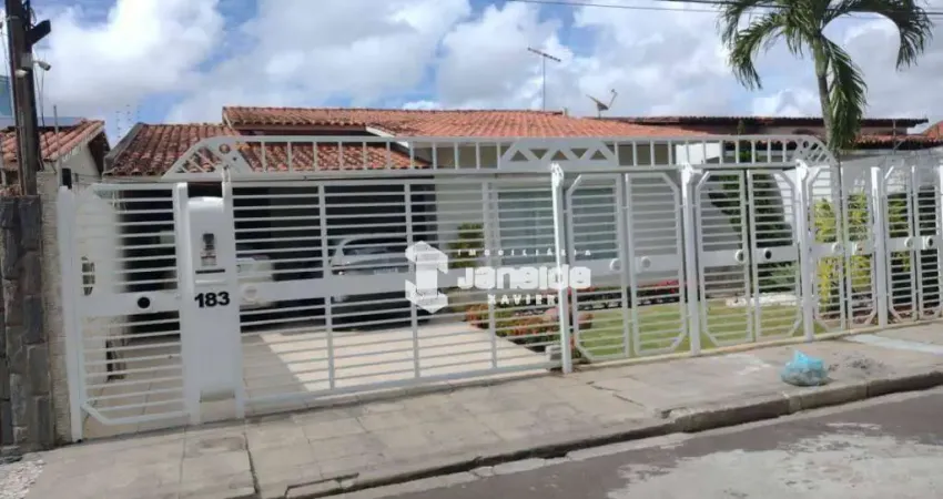 Casa com 2 quartos à venda na Avenida Eduardo Fróes da Mota, Mangabeira, Feira de Santana