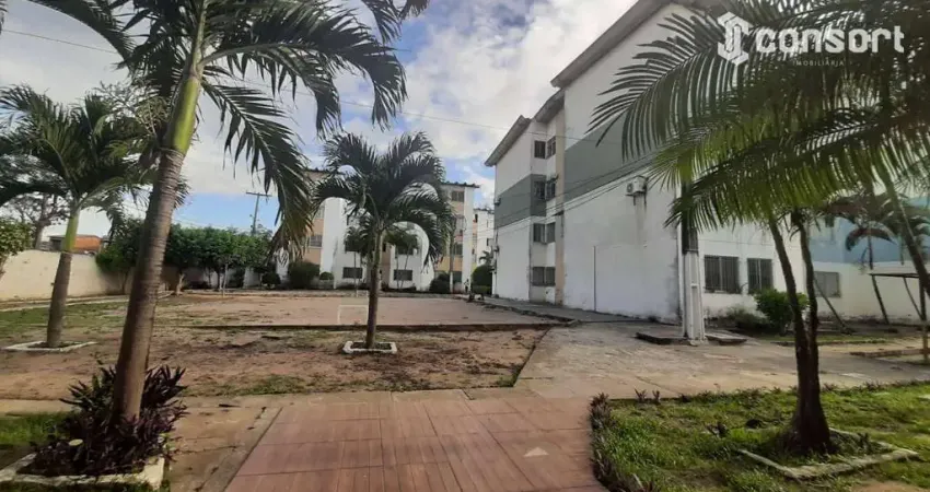 Apartamento com 3 dormitórios à venda, 64 m² por R$ 155.000,00 - Caseb - Feira de Santana/BA