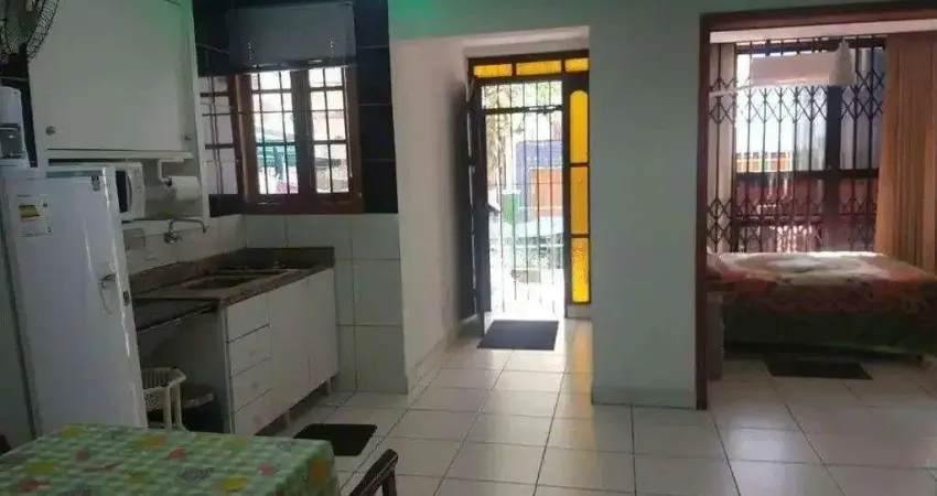 Casa com 6 quartos para alugar no Centro, Porto Alegre