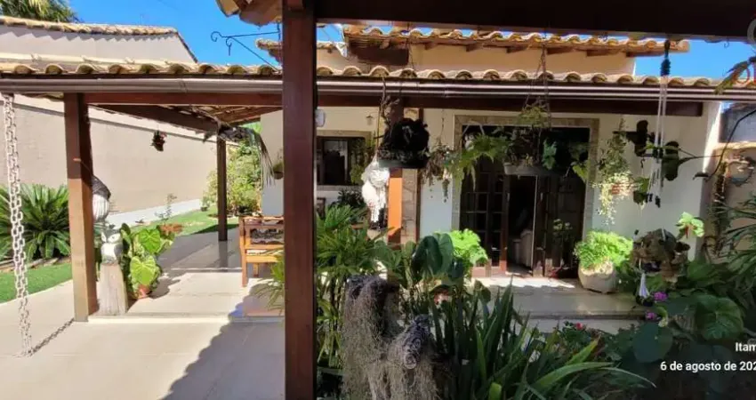 Casa com 3 quartos à venda na Rua dos Flamboyans, n 247, Barroco (Itaipuaçu), Maricá