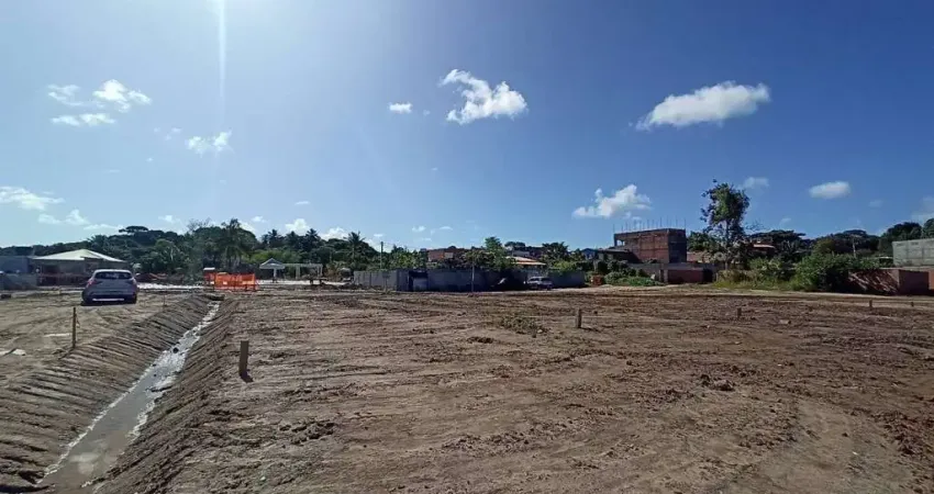 Lote / Terreno com 320m² em vida nova Lauro de Freitas.