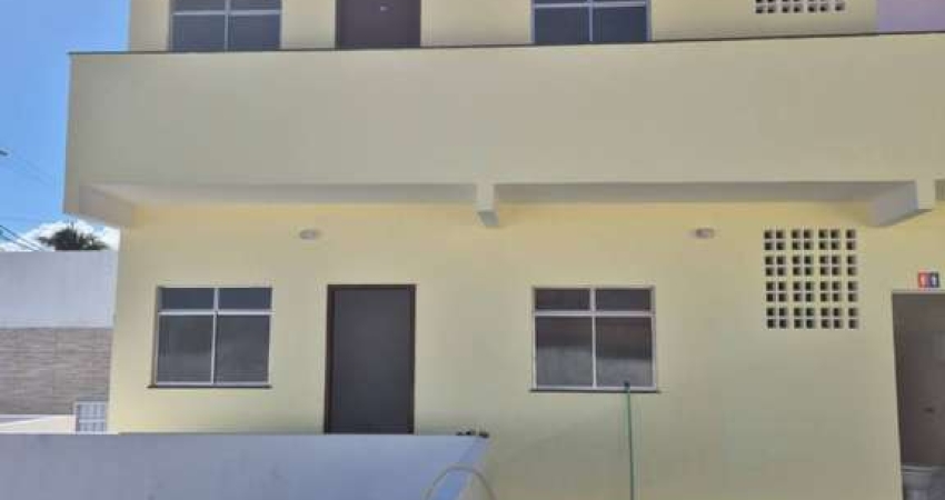 Apartamento tipo Studio, 400 metros da praia de Ipitanga.