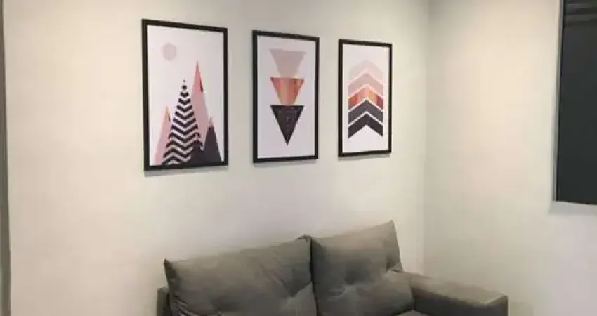 Lindo Apartamento 2/4 em Abrantes – Mobiliado e Reformado!