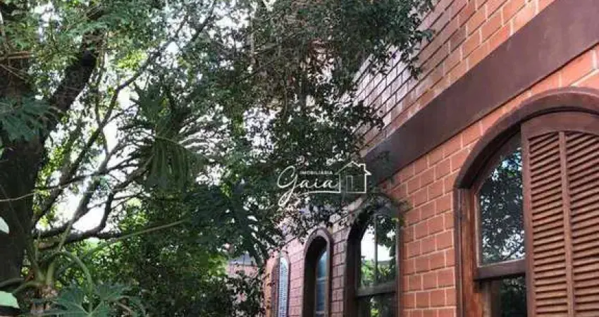 Casa com 3 dormitórios à venda, 270 m² por R$ 650.000,00 - Uberaba - Curitiba/PR