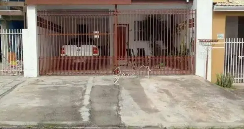 Casa com 3 dormitórios à venda, 180 m² por R$ 480.000,00 - Guatupê - São José dos Pinhais/PR