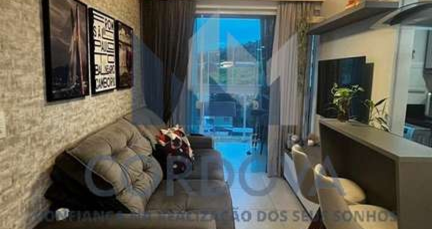 APARTAMENTO MOBILIADO 02 QUARTOS EM CAMBORIÚ