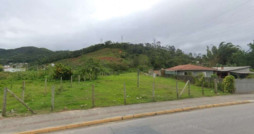 Imperdível! Terreno em Camboriú-SC, 4.840,00m², no bairro Rio Pequeno. Aproveite essa oportunidade!