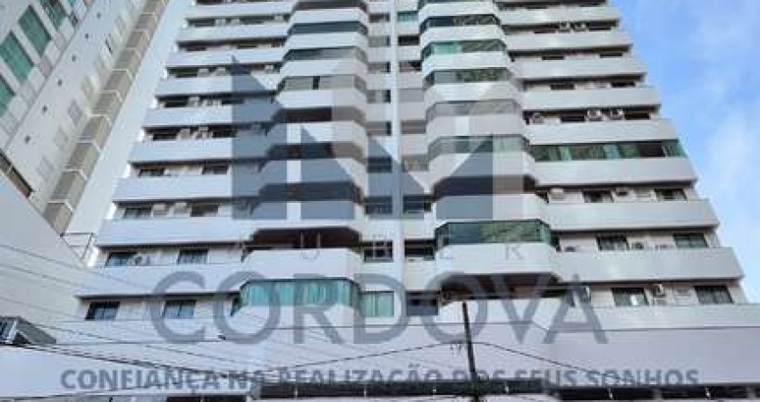 Imponente apartamento de luxo no Centro de Balneário Camboriú-SC, 4 quartos, 2 suítes, 2 salas, 3 banheiros, 1 vaga, 220m².