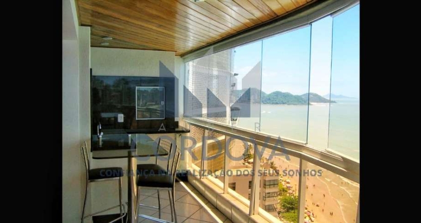 Apartamento Frente Mar no Centro de Balneário Camboriú - 2 Quartos, 1 Suíte, 2 Vagas de Garagem - Imperdível!