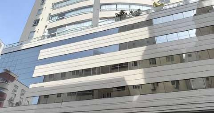 Apartamento exclusivo de luxo com 3 suítes e 3 vagas de garagem no Centro de Balneário Camboriú-SC!