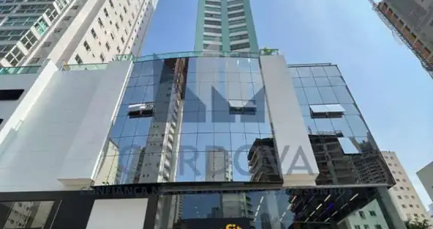 Apartamento de luxo no centro de balneário camboriú-sc: 3 quartos, 1 suíte, 2 salas, 2 vagas de garagem - 115m².
