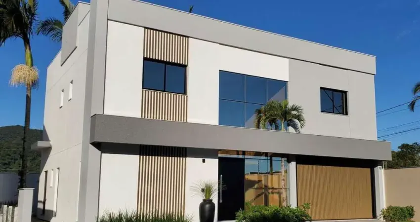 Casa com 4 quartos à venda na Barra, Balneário Camboriú