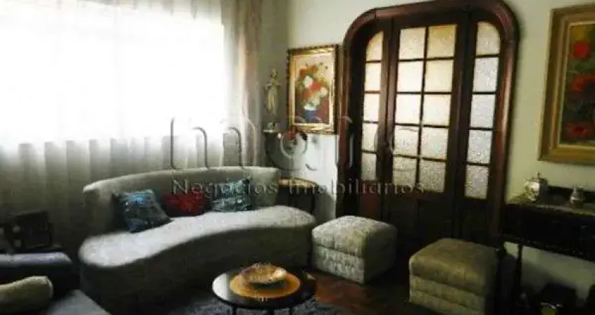 Casa com 3 quartos à venda na Rua Topázio, 38, Aclimação, São Paulo