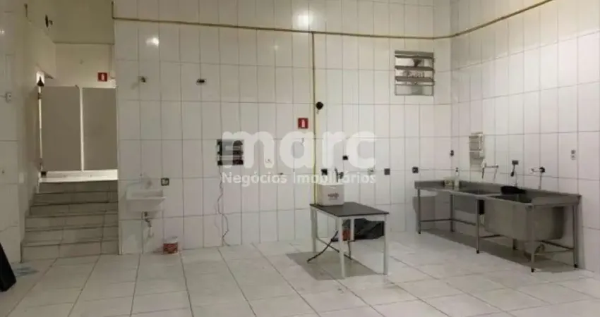 Ponto comercial para alugar na Avenida Engenheiro Heitor Antônio Eiras Garcia, 2768, Butantã, São Paulo