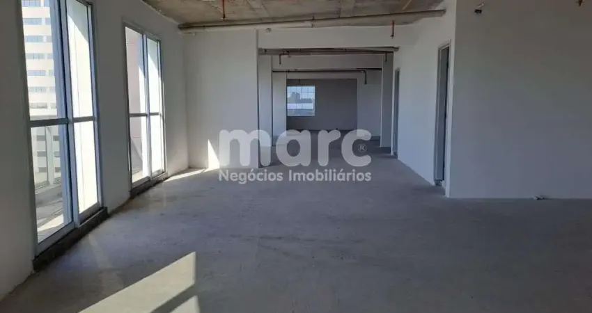 Sala comercial para alugar na Rua Pirapitingui, 80, Liberdade, São Paulo