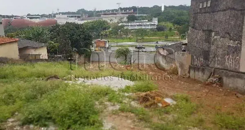 Terreno à venda na Avenida Eulália, 51, Vila Fachini, São Paulo