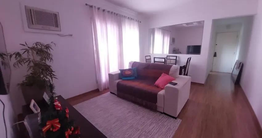 Oportunidade!!na ponta da praia, próximo à praia com vaga demarcada