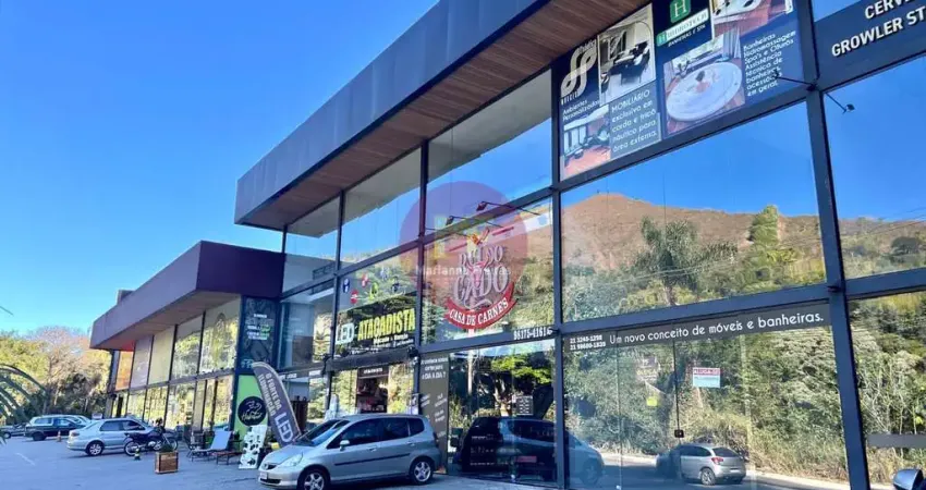 Sala comercial para alugar na Estrada União e Indústria, 5255, Corrêas, Petrópolis