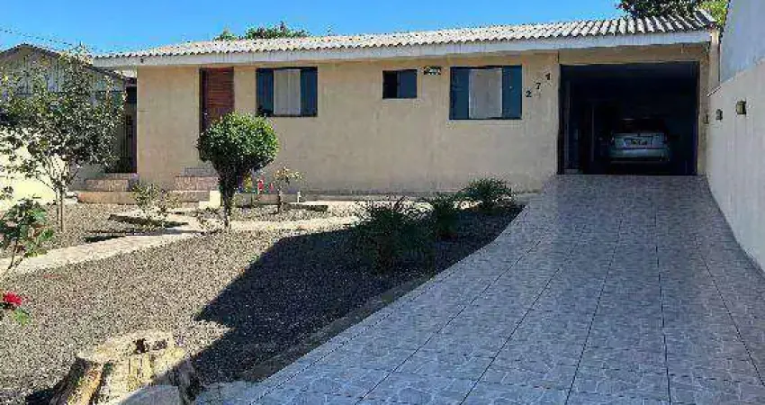 Linda casa com terreno grande, três quartos, sala, cozinha, garagem com churrasqueira, na vila bela - guarapuava