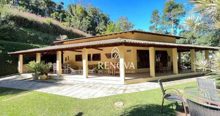Casa com três suítes à venda, 350 m² por r$ 1.350.000 - vargem grande - teresópolis/rj