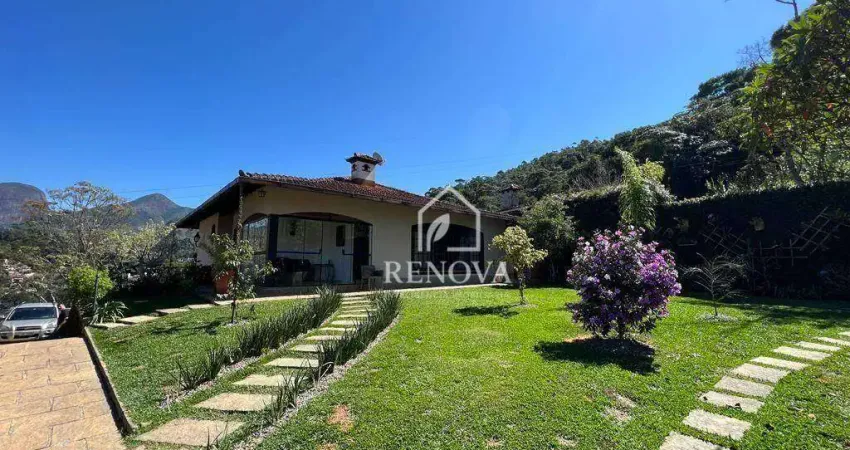 Casa com quatro quartos à venda, 215 m² por r$ 1.195.000 - golfe - teresópolis/rj