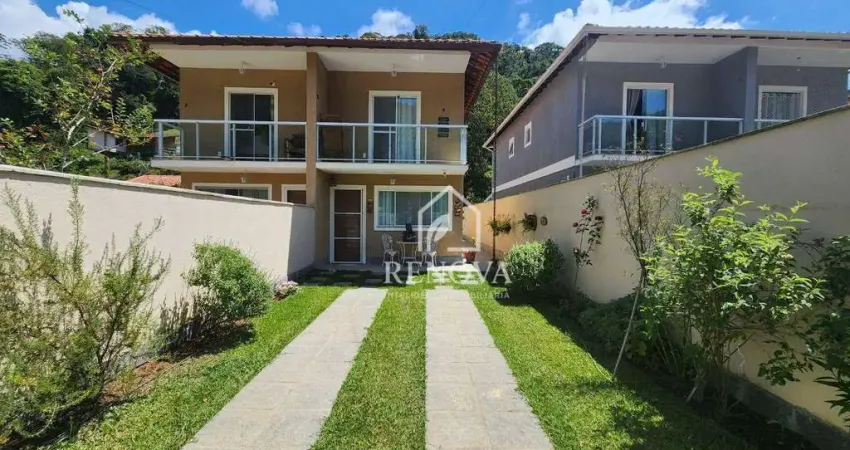 Casa em condomínio fechado com 2 quartos à venda na Rua Brasil, 411, Albuquerque, Teresópolis