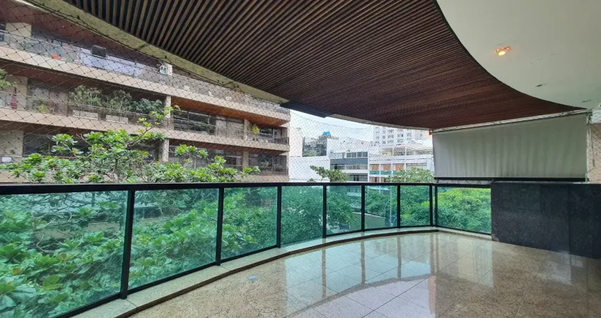 Apartamento com varanda quadra da praia leblon oportunidade