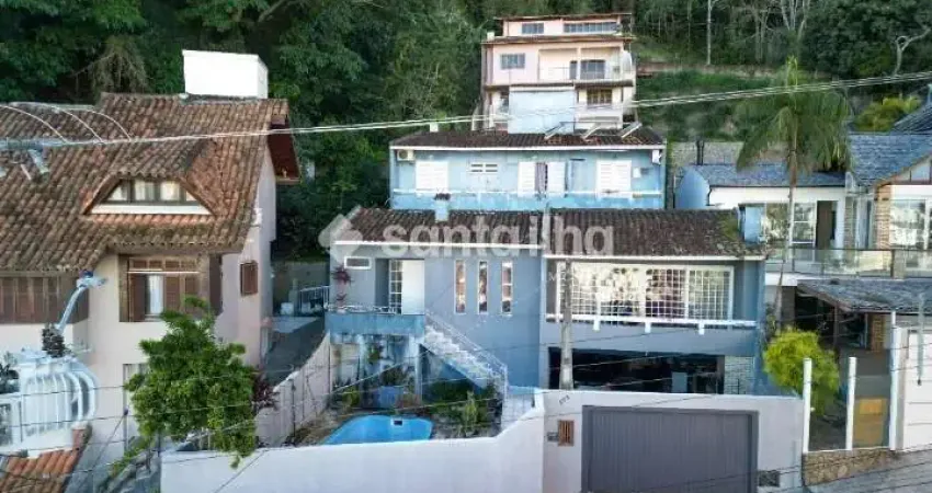 Casa com 5 quartos à venda na Rua Ângelo La Porta, 279, Centro, Florianópolis