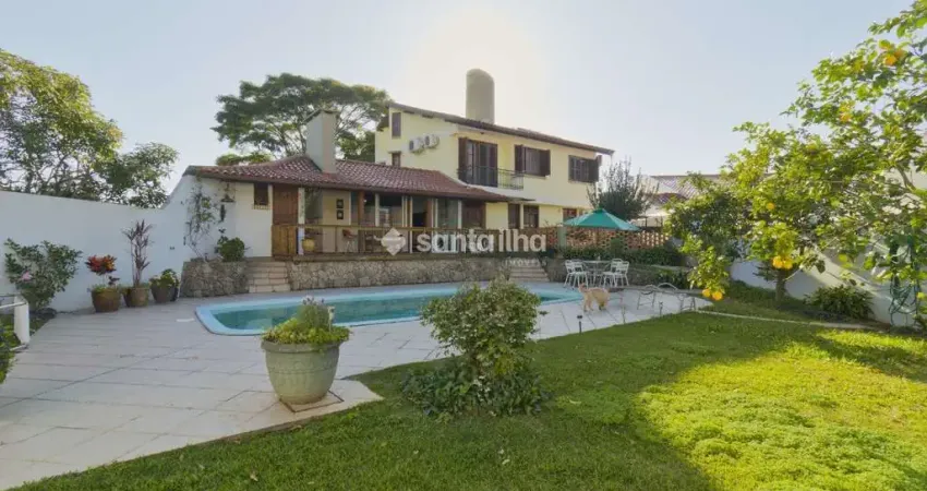 Casa com 4 quartos à venda na Rua Professor Walter de Bona Castelan, 505, Santa Mônica, Florianópolis