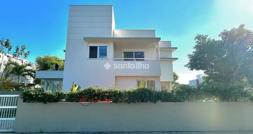 Casa com 3 quartos à venda na Avenida Cidade de Córdoba, 173, Barra da Lagoa, Florianópolis