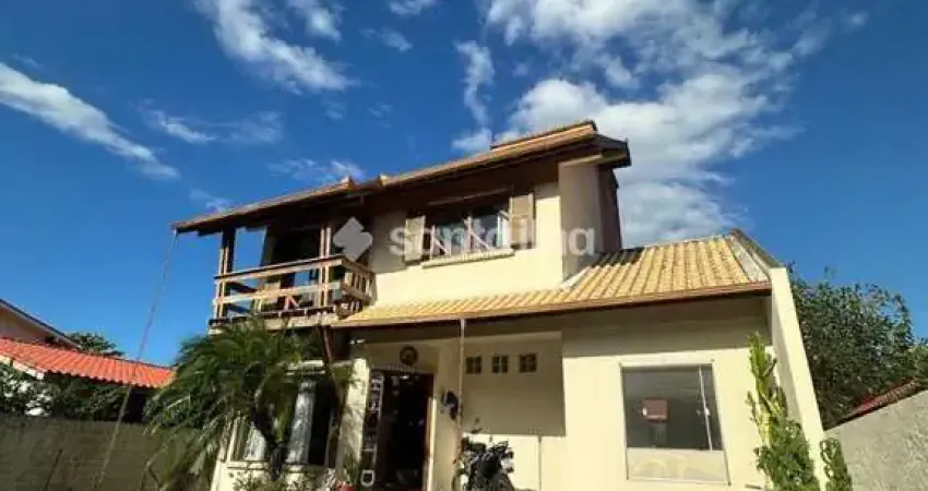 Casa com 3 quartos à venda na Rua Afonso Fortkamp, 85, Armação do Pântano do Sul, Florianópolis