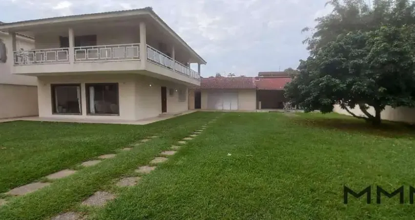 Casa com 4 dormitórios à venda, 364 m² por r$ 2.200.000,00 - indaiá - bertioga/sp