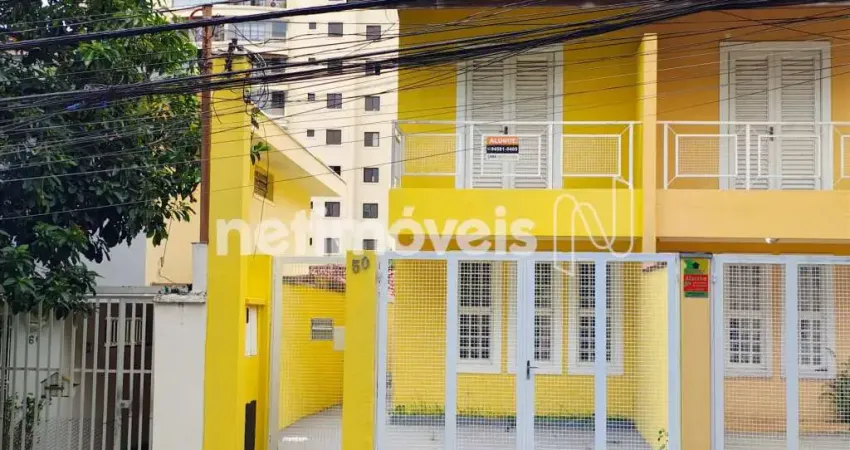 Casa com 3 quartos para alugar na Rua Maratona, 50, Vila Alexandria, São Paulo