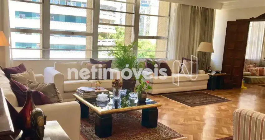 Apartamento alto padrão em higienópolis – 275m²; | 4 dorms | 4 vagas | reformado e exclusivo