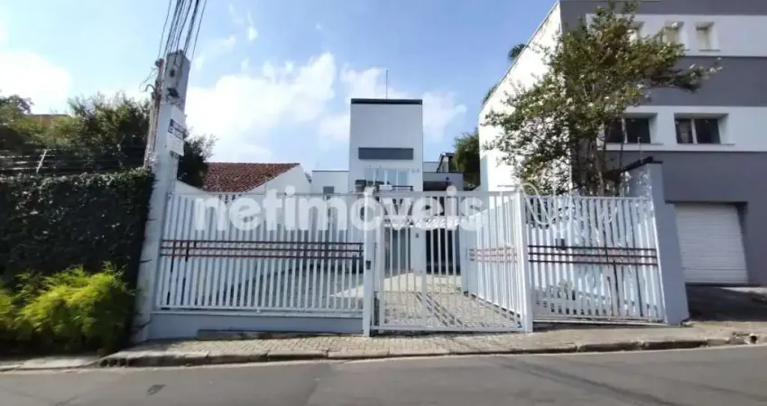 Ponto comercial com 5 salas para alugar na Rua Lira, 40, Vila Madalena, São Paulo