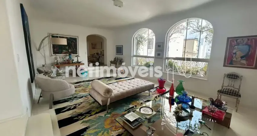 Apartamento com 3 quartos para alugar na Rua Guarará, 298, Jardim Paulista, São Paulo